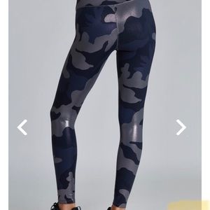 Noli Guerra legging navy grey foil